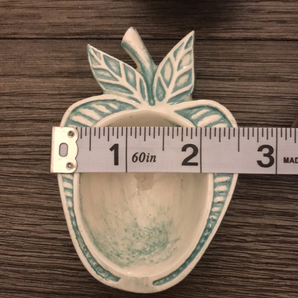 Individual deviled egg cups vintage ceramic apple design. Set of 6 unique EUC - Picture 3 of 9